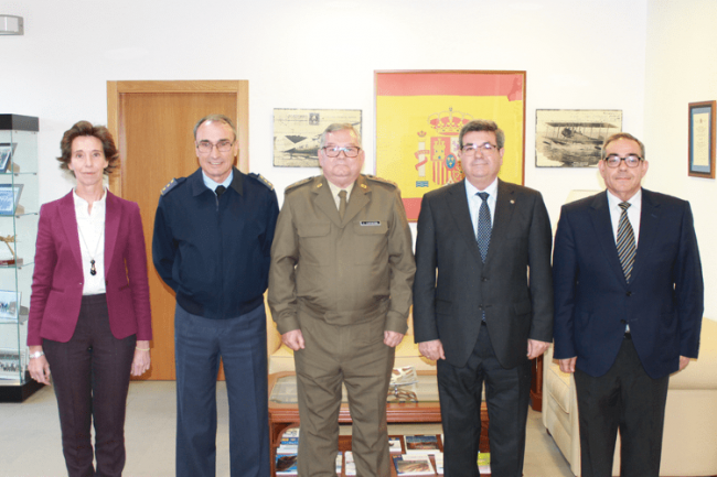 22-reunion-del-patronato-en-el-cud-min