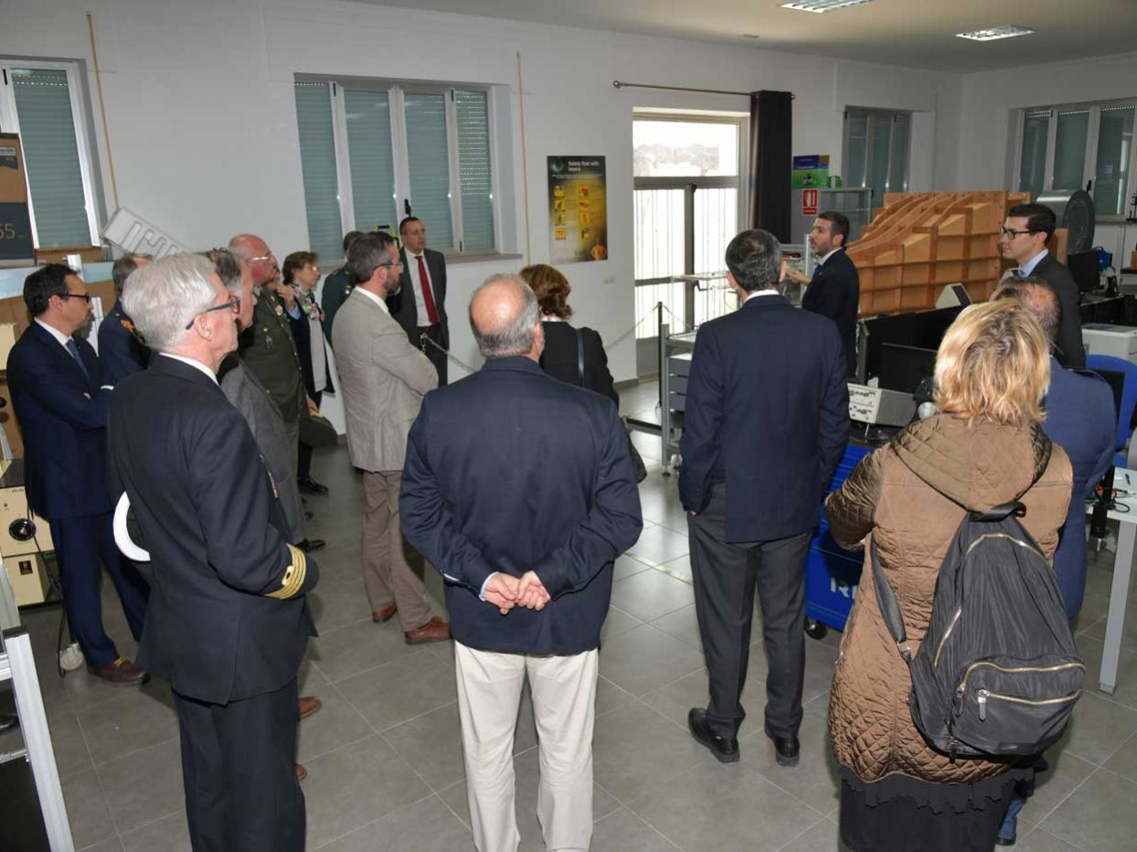 Visita del XLII Curso de Defensa Nacional al CUD Centro Universitario de la Defensa Visita del XLII Curso de Defensa Nacional al CUD Centro Universitario de la Defensa